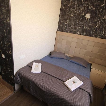 Oazis Hotel Noratus Eksteriør billede
